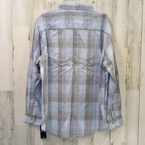 0304 Haggar Button Up Shirt - Picture 2 of 8